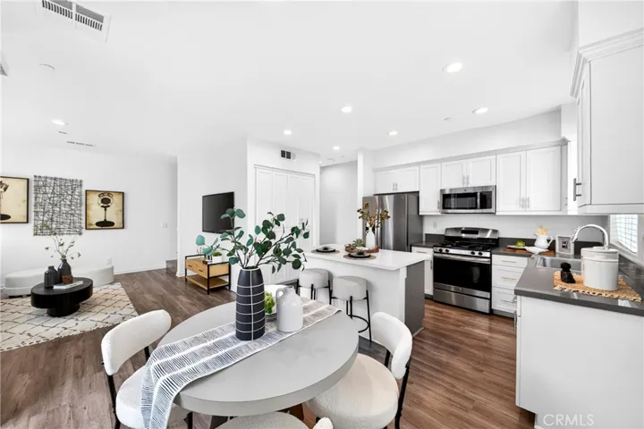 156 N Orange, Brea, California 92821