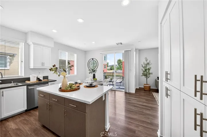 156 N Orange, Brea, California 92821