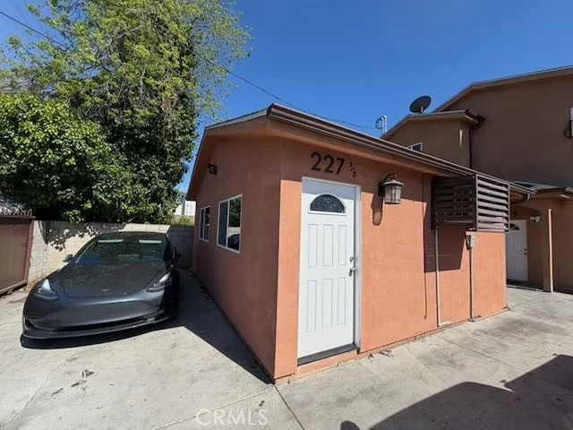227 E 84th, Los Angeles, California 90003