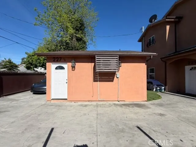 227 E 84th, Los Angeles, California 90003