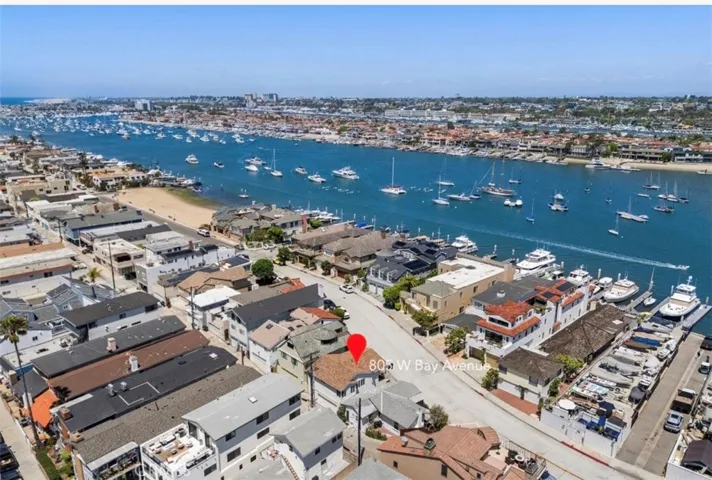 805 W Bay, Newport Beach, California 92661