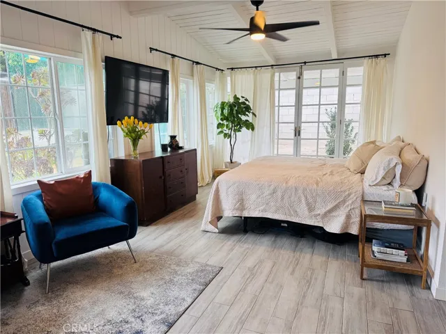 18861 Fairhaven, Santa Ana, California 92705