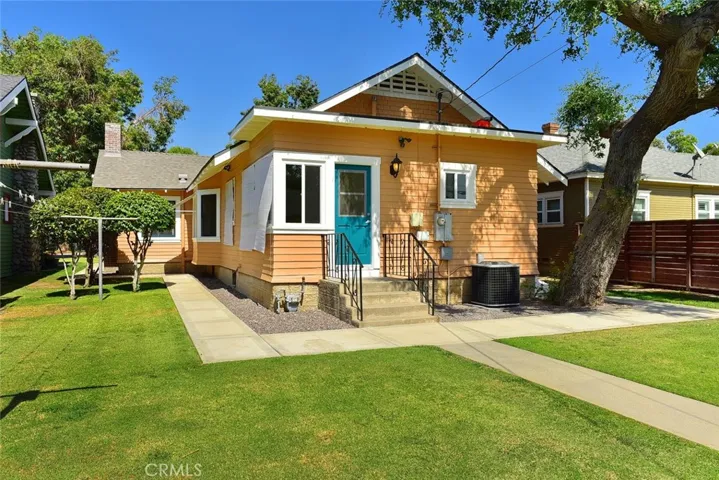 470 W Center, Covina, California 91723