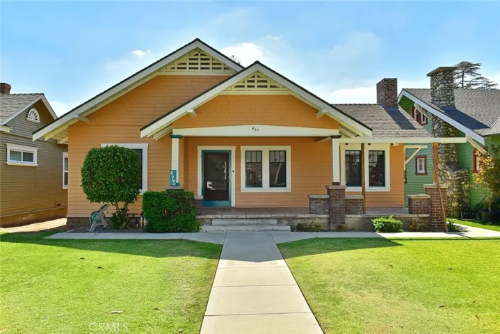 470 W Center, Covina, California 91723