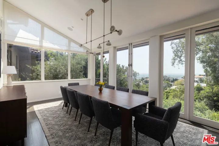 6964 Los Tilos Road, Los Angeles, California 90068