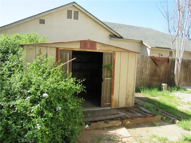 Storage shed