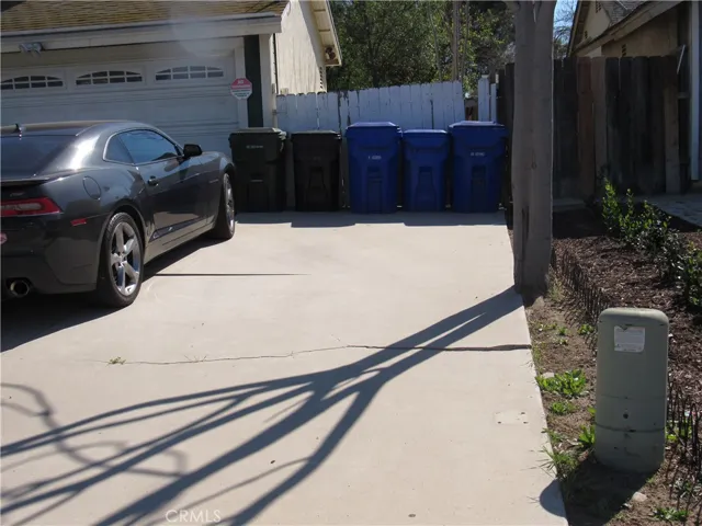Extra parking on the driveway