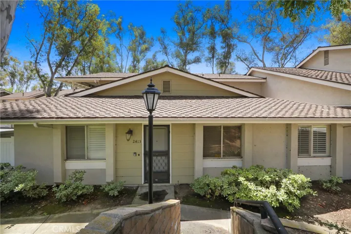 2413 Coventry Cir 121, Fullerton, California 92833