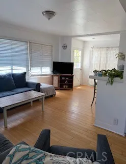 3 Bdrm Unit Livingroom