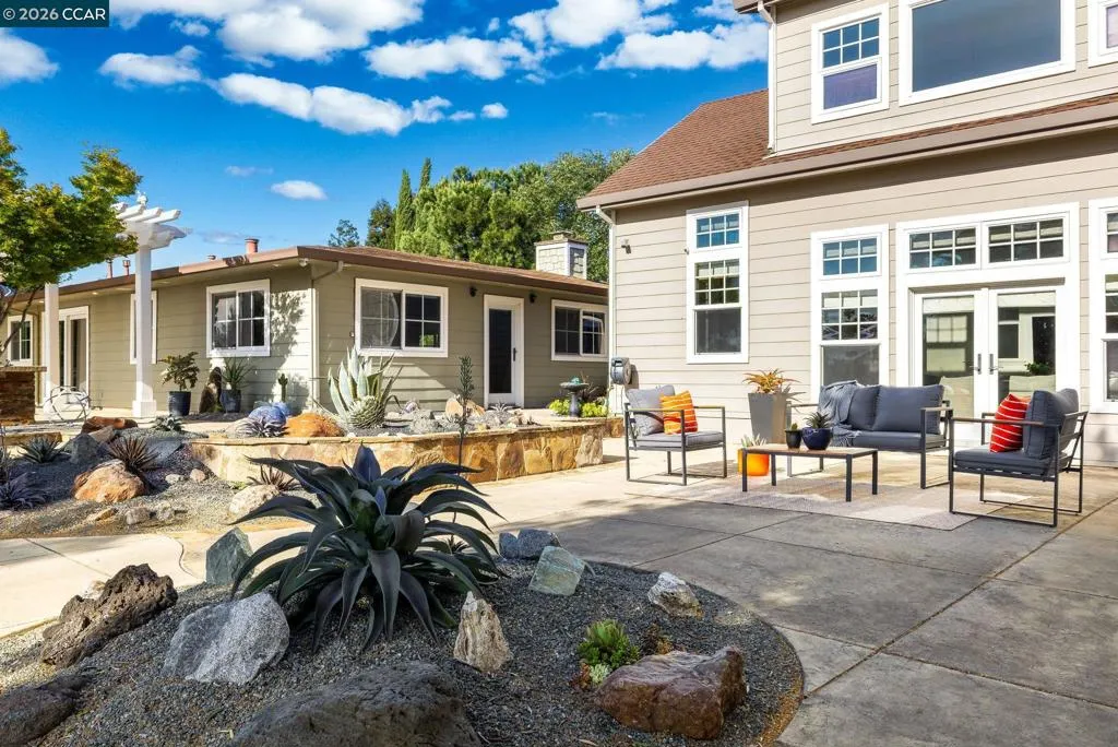Backyard Sitting Area