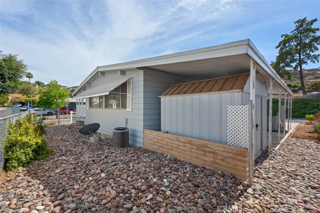 Side yard
