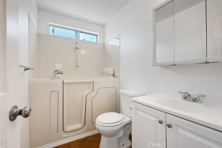 Bathroom with Walk-in Tub
