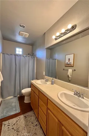 7071 E Dayton, Fresno, California 93737