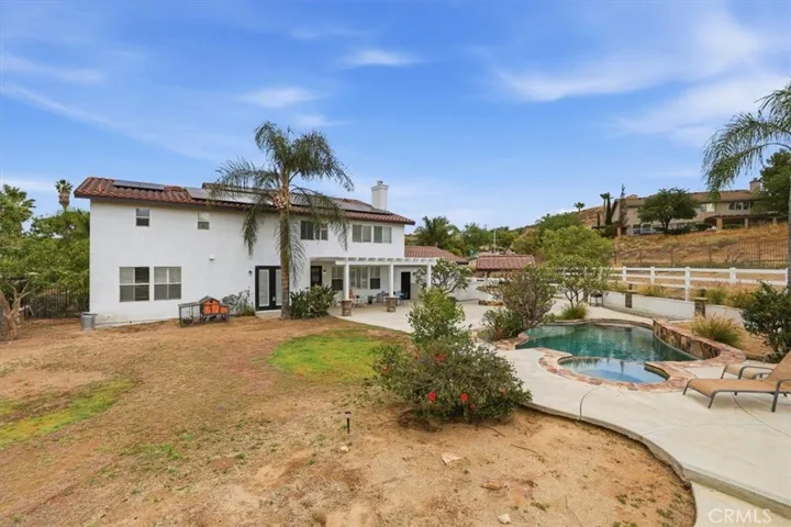 856 Harness, Norco, California 92860