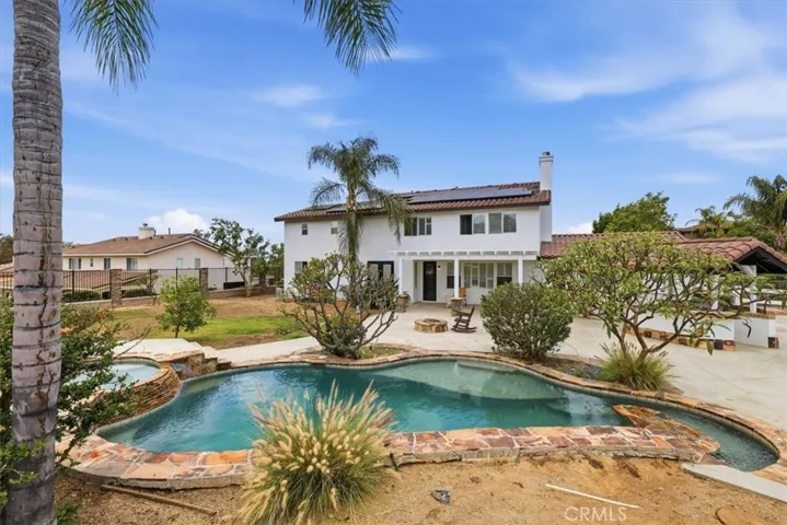 856 Harness, Norco, California 92860