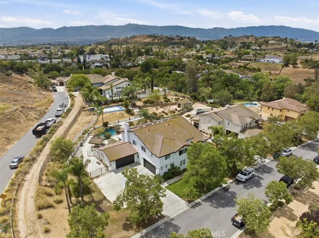 856 Harness, Norco, California 92860