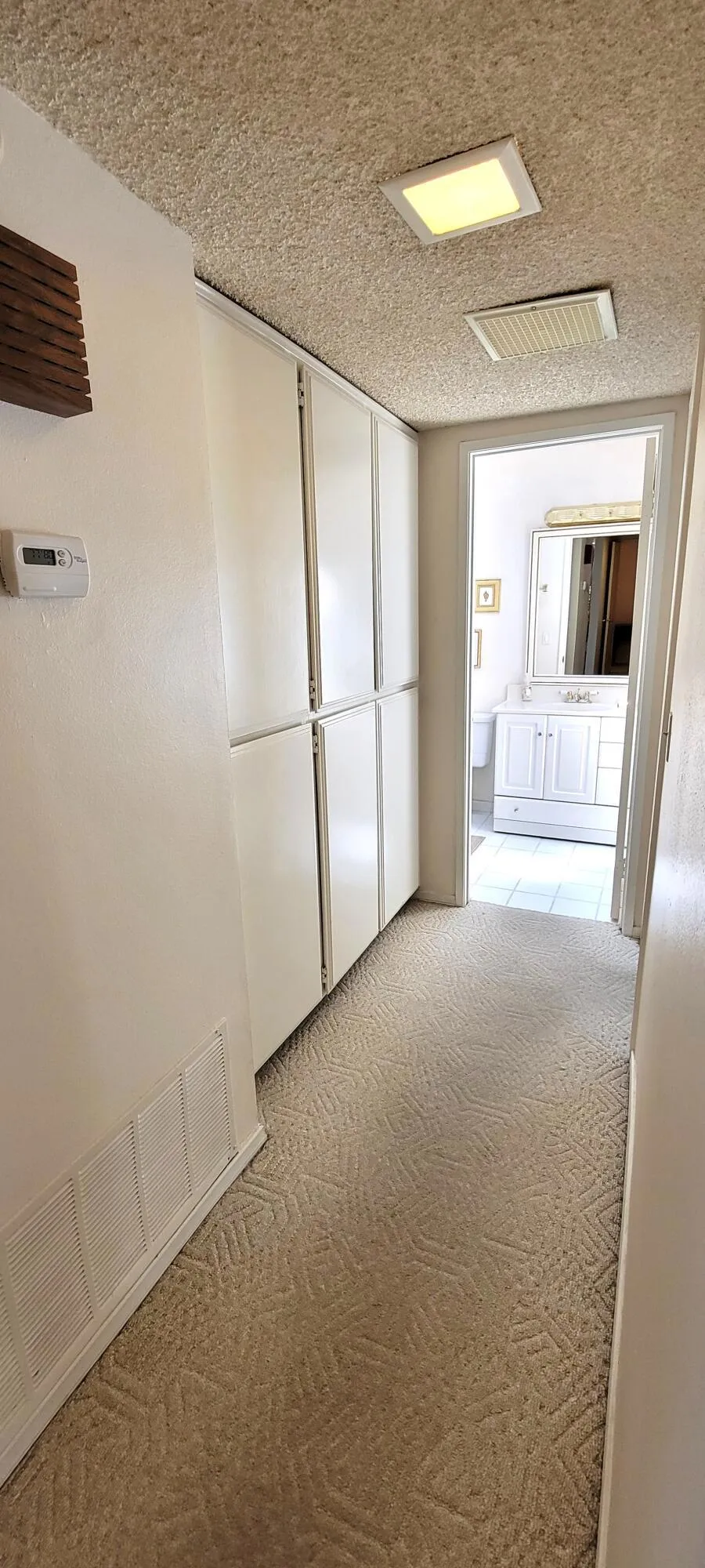 Hallway between bedrooms