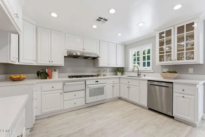 17-1181 Old Mill Rd-32