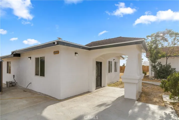 9888 Terrace Drive, Morongo Valley, California 92256