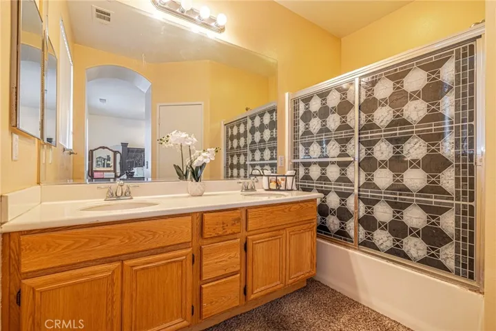 45827 Caledonia Court, Lancaster, California 93534