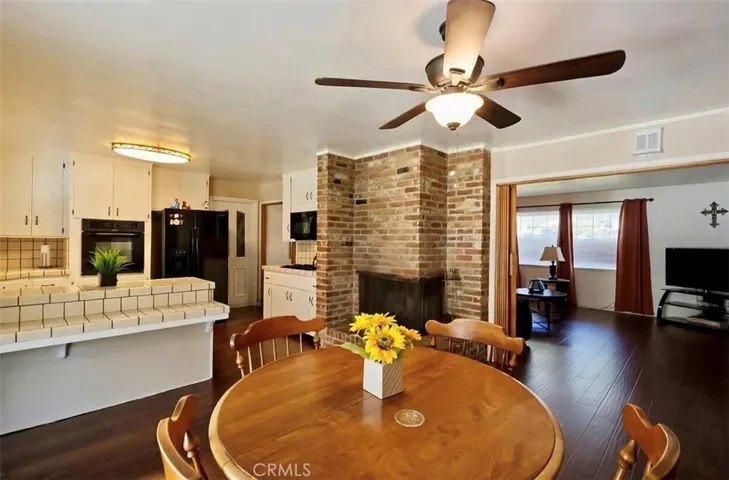 494 E Merritt Avenue, Tulare, California 93274