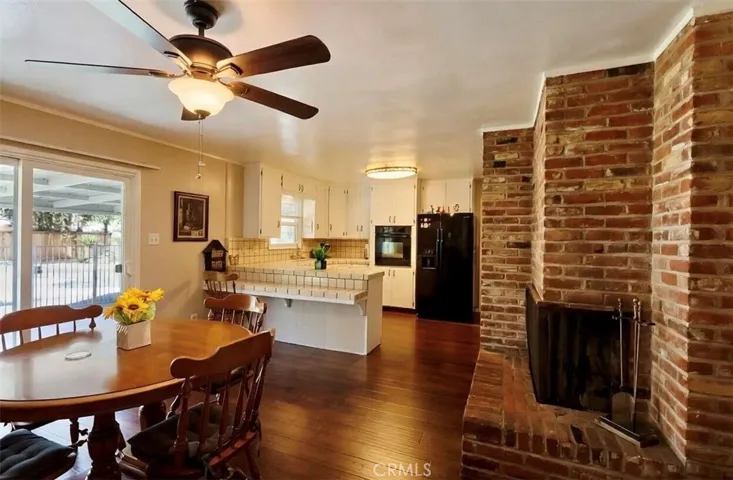 494 E Merritt Avenue, Tulare, California 93274