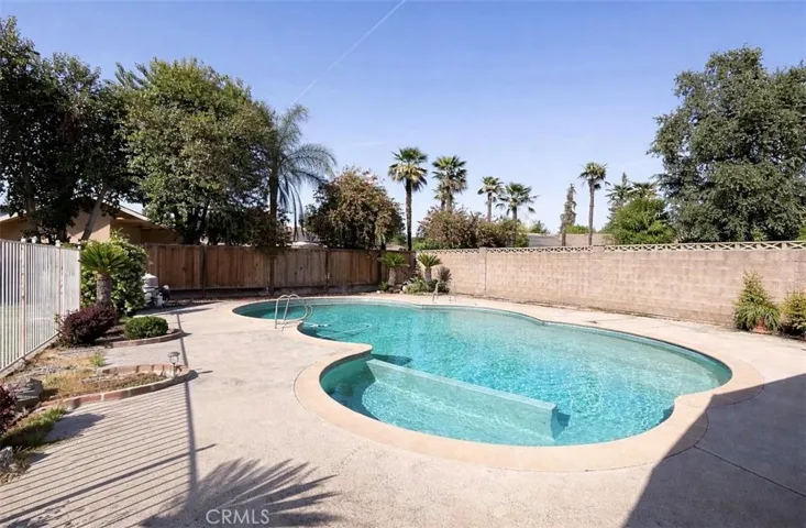 494 E Merritt Avenue, Tulare, California 93274