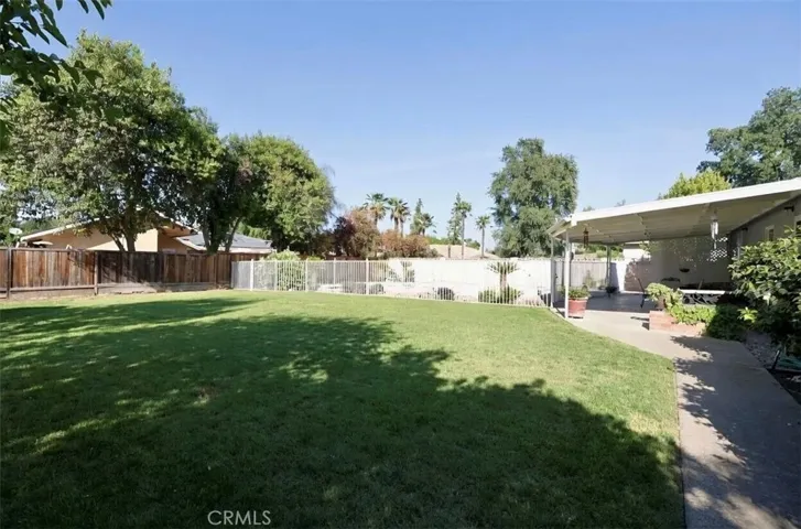 494 E Merritt Avenue, Tulare, California 93274