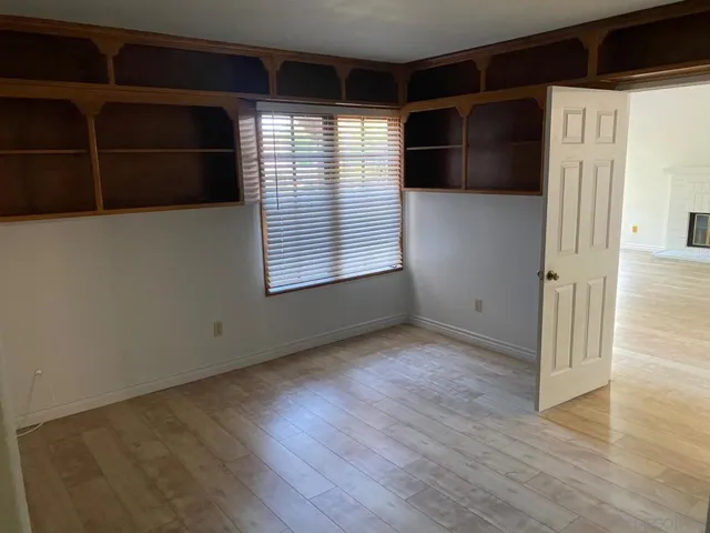 12592 Heatherfield Ln, San Diego, California 92128