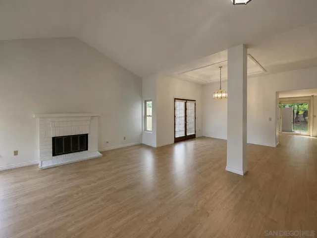 12592 Heatherfield Ln, San Diego, California 92128