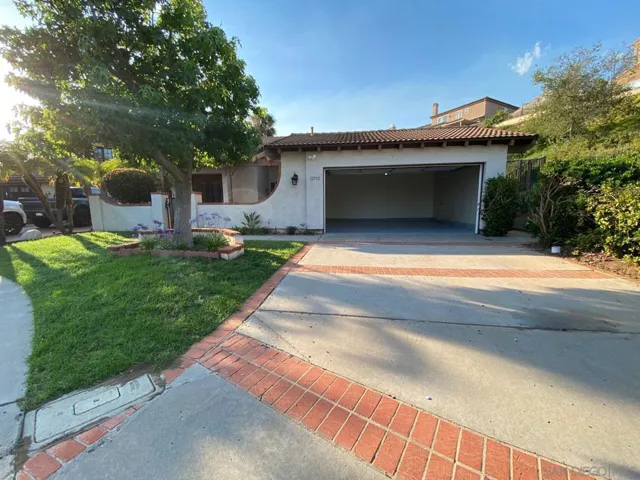 12592 Heatherfield Ln, San Diego, California 92128