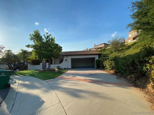 12592 Heatherfield Ln, San Diego, California 92128
