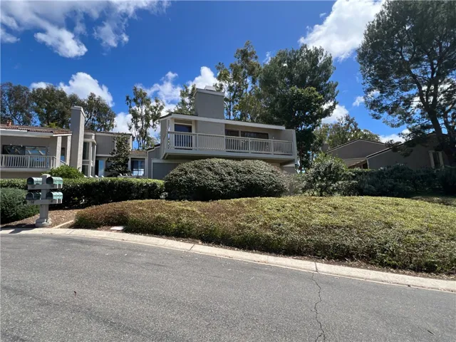 8 Valley, Irvine, California 92612