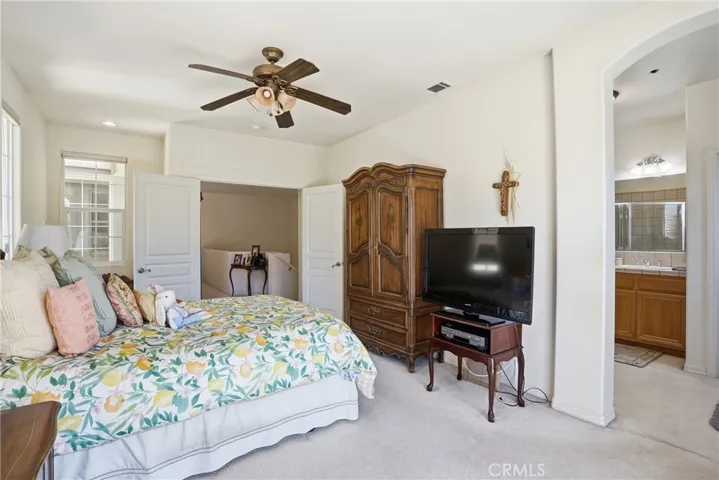 Master Suite Bedroom, Upper Level