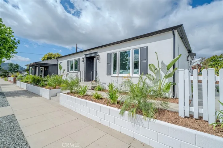 1141 N Lima Street, Burbank, California 91505