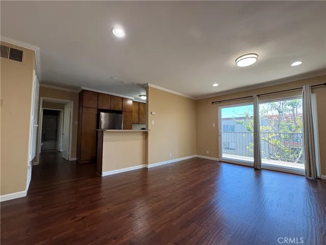 400 N Acacia Avenue, Fullerton, California 92831