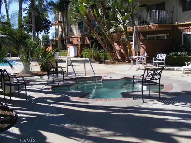 400 N Acacia Avenue, Fullerton, California 92831