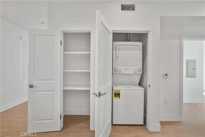 8750 Sepulveda Boulevard 406, North Hills, California 91343