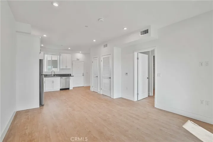 8750 Sepulveda Boulevard 406, North Hills, California 91343