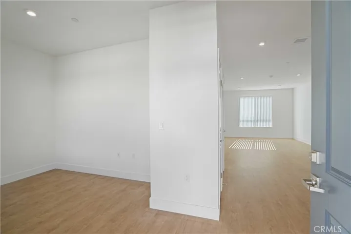 8750 Sepulveda Boulevard 410, North Hills, California 91343 — photo 5
