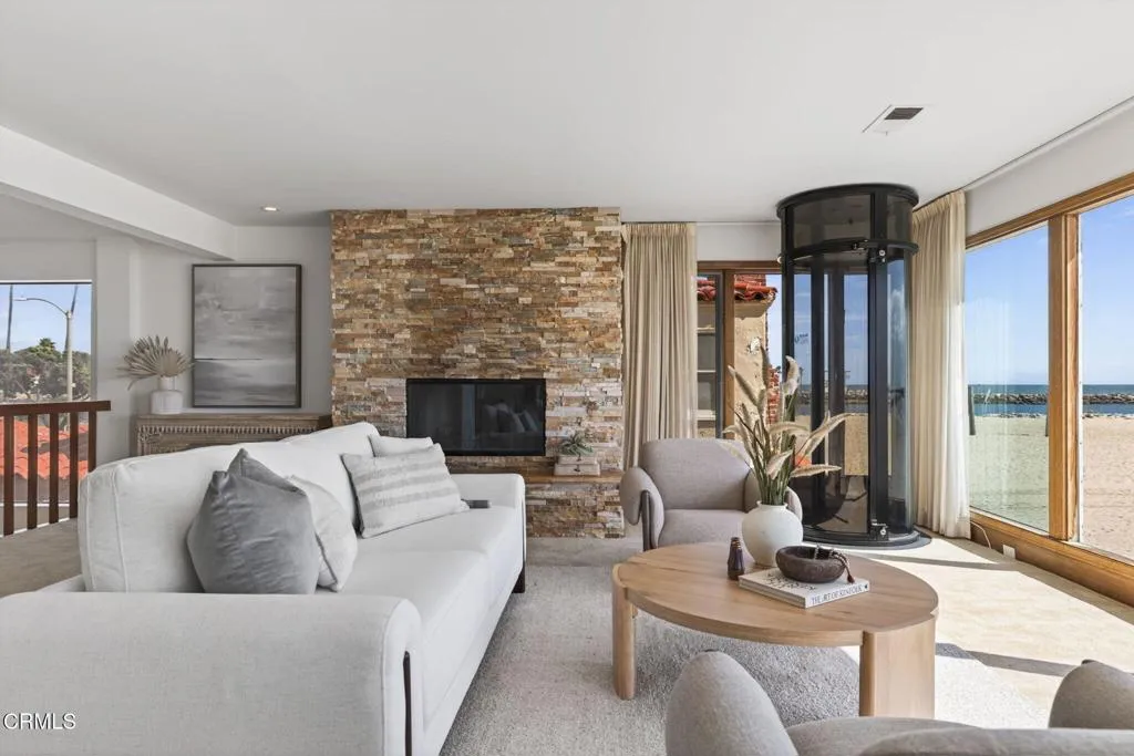 43-web-or-mls-UpmarketMedia-3009Oce-188