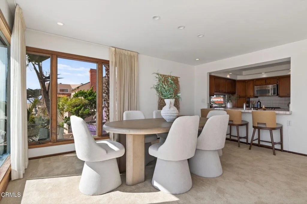 50-web-or-mls-UpmarketMedia-3009Oce-206