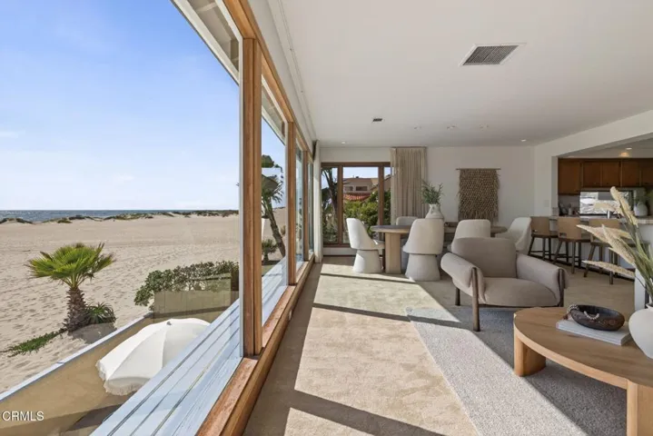 47-web-or-mls-UpmarketMedia-3009Oce-200
