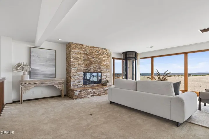 37-web-or-mls-UpmarketMedia-3009Oce-166