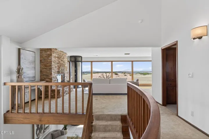 35-web-or-mls-UpmarketMedia-3009Oce-136