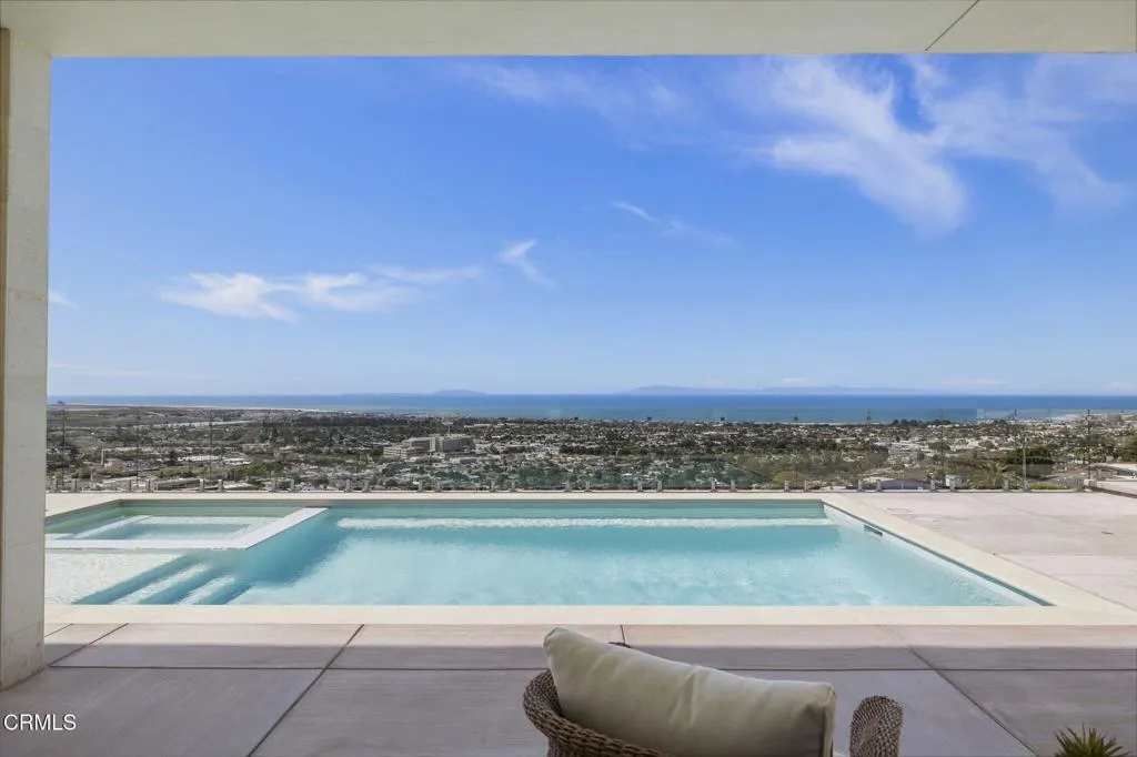 143-web-or-mls-UpmarketMedia-3254Break-3