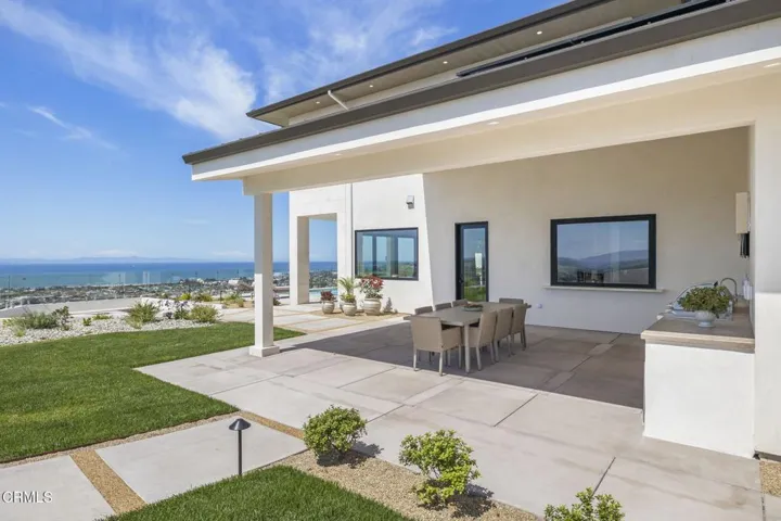 130-web-or-mls-UpmarketMedia-3254Break-3