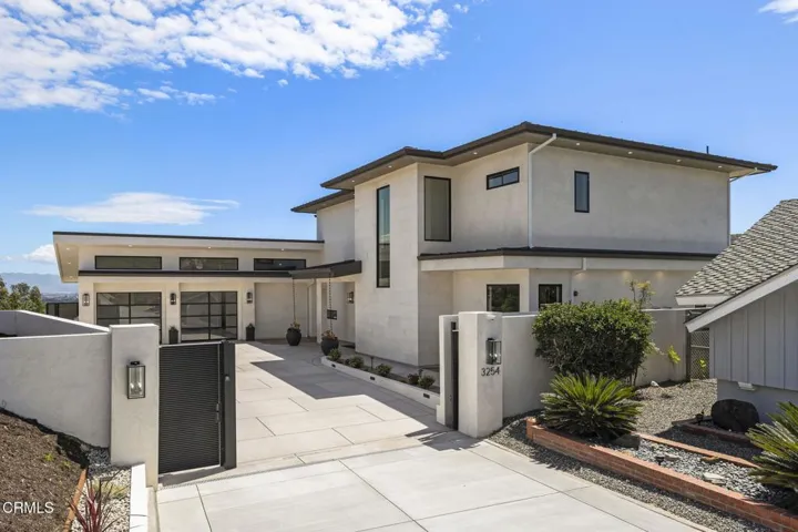 150-web-or-mls-UpmarketMedia-3254Break-3