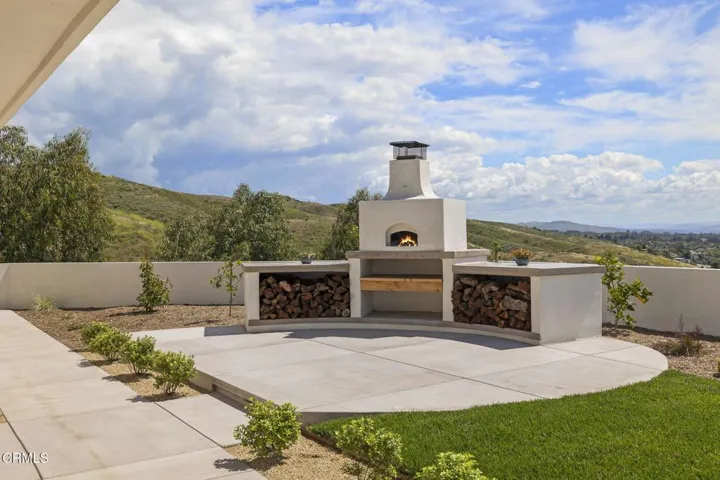 133-web-or-mls-UpmarketMedia-3254Break-3