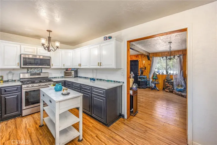 2164 Outer Hwy 2 Highway S, Wrightwood, California 92397